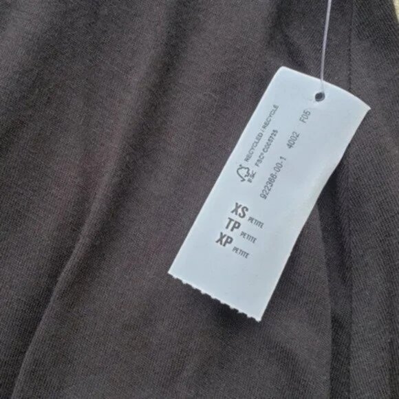 Old Navy Black Maxi Skirt. - Picture 4 of 5